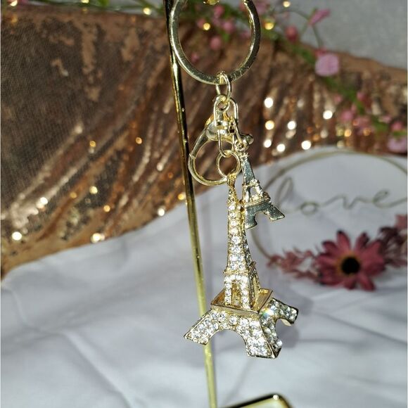 Eiffel Tower Keychain/ Bag Charm - Picture 2 of 4